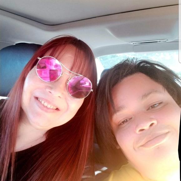 Meet your Posher, Janet - Picture 6 of 8